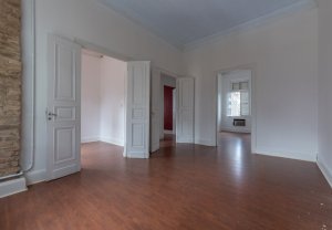 Casa comercial com 338m² no bairro Rio Branco em Porto Alegre para Alugar