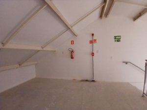 Casa comercial com 197m² no bairro Moinhos de Vento em Porto Alegre para Alugar
