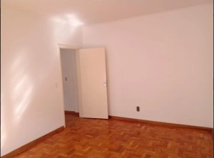 Apartamento com 50m², 1 dormitório no bairro Vila Ipiranga em Porto Alegre para Alugar