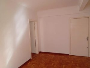 Apartamento com 50m², 1 dormitório no bairro Vila Ipiranga em Porto Alegre para Alugar