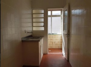 Apartamento com 50m², 1 dormitório no bairro Vila Ipiranga em Porto Alegre para Alugar