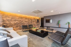 Apartamento com 39m², 1 dormitório no bairro Chácara das Pedras em Porto Alegre para Alugar