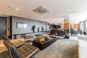 Apartamento com 39m², 1 dormitório no bairro Chácara das Pedras em Porto Alegre para Alugar
