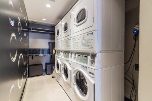 Apartamento com 39m², 1 dormitório no bairro Chácara das Pedras em Porto Alegre para Alugar