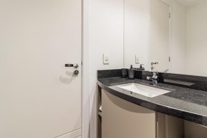 Apartamento com 39m², 1 dormitório no bairro Chácara das Pedras em Porto Alegre para Alugar