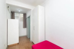 Apartamento com 105m², 3 dormitórios no bairro Menino Deus em Porto Alegre para Alugar