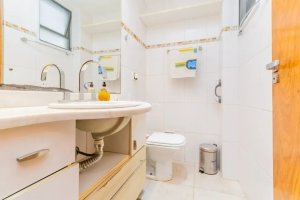 Apartamento com 129m², 2 dormitórios no bairro Petrópolis em Porto Alegre para Alugar