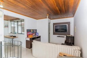 Apartamento com 129m², 2 dormitórios no bairro Petrópolis em Porto Alegre para Alugar