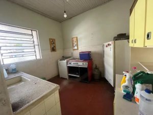 Casa com 180m², 3 dormitórios no bairro São Sebastião em Porto Alegre para Alugar
