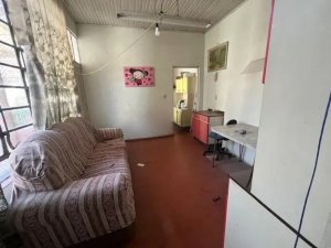 Casa com 180m², 3 dormitórios no bairro São Sebastião em Porto Alegre para Alugar