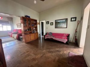 Casa com 180m², 3 dormitórios no bairro São Sebastião em Porto Alegre para Alugar