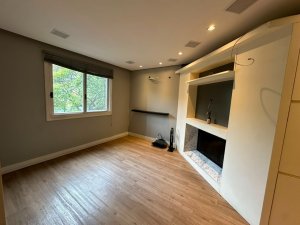 Apartamento com 295m², 3 dormitórios no bairro Jardim Lindóia em Porto Alegre para Alugar