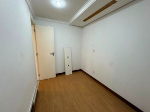Apartamento com 295m², 3 dormitórios no bairro Jardim Lindóia em Porto Alegre para Alugar