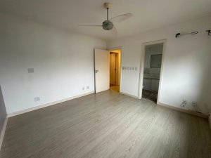 Apartamento com 295m², 3 dormitórios no bairro Jardim Lindóia em Porto Alegre para Alugar