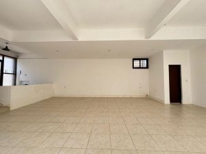 Loja com 89m² no bairro Praia de Belas em Porto Alegre para Alugar