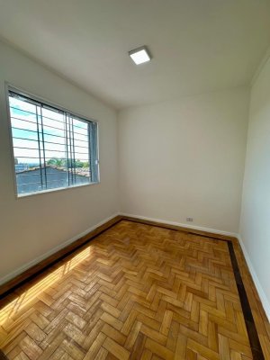 Apartamento com 80m², 2 dormitórios no bairro Chácara Das Pedras em Porto Alegre para Alugar