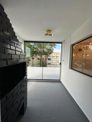 Apartamento com 80m², 2 dormitórios no bairro Chácara Das Pedras em Porto Alegre para Alugar