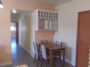 Apartamento com 67m², 3 dormitórios no bairro Petrópolis em Porto Alegre para Alugar