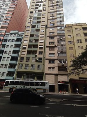Apartamento com 50m², 1 dormitório no bairro Centro Histórico em Porto Alegre para Alugar