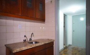 Apartamento com 50m², 1 dormitório no bairro Centro Histórico em Porto Alegre para Alugar