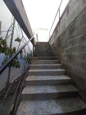 Loja com 312m² no bairro São João em Porto Alegre para Alugar