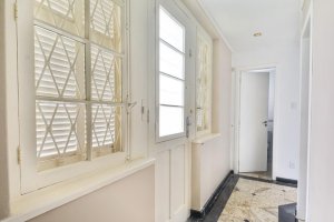 Casa com 200m², 4 dormitórios no bairro Moinhos de Vento em Porto Alegre para Alugar