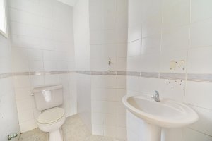 Casa com 200m², 4 dormitórios no bairro Moinhos de Vento em Porto Alegre para Alugar