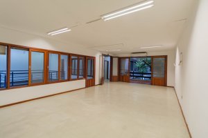 Prédio Comercial com 1.000m² no bairro Moinhos de Vento em Porto Alegre para Alugar