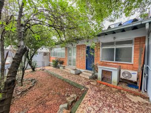 Prédio Comercial com 1.000m² no bairro Moinhos de Vento em Porto Alegre para Alugar