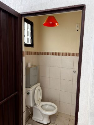 Casa com 160m², 3 dormitórios no bairro Petrópolis em Porto Alegre para Alugar
