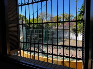 Casa com 160m², 3 dormitórios no bairro Petrópolis em Porto Alegre para Alugar