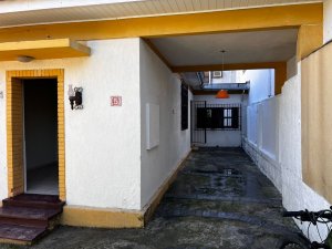 Casa com 160m², 3 dormitórios no bairro Petrópolis em Porto Alegre para Alugar