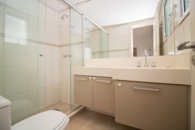 Apartamento com 105m², 3 dormitórios no bairro Boa Vista em Porto Alegre para Alugar