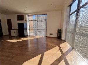 Salas/Conjuntos com 37m² no bairro Independência em Porto Alegre para Alugar