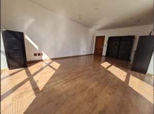 Salas/Conjuntos com 37m² no bairro Independência em Porto Alegre para Alugar