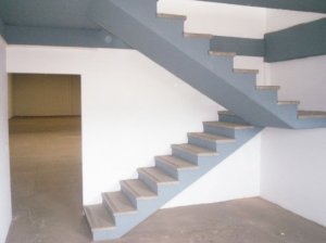 Galpão com 600m² no bairro Sarandi em Porto Alegre para Alugar