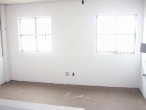 Galpão com 600m² no bairro Sarandi em Porto Alegre para Alugar