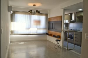 Apartamento com 75m², 3 dormitórios no bairro Farroupilha em Porto Alegre para Comprar