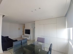 Apartamento com 67m², 2 dormitórios no bairro Rio Branco em Porto Alegre para Alugar