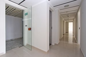 Salas/Conjuntos com 162m² no bairro Centro Histórico em Porto Alegre para Alugar