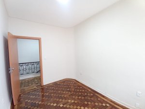 Casa comercial com 280m² no bairro Petrópolis em Porto Alegre para Alugar
