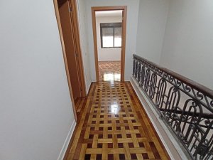 Casa comercial com 280m² no bairro Petrópolis em Porto Alegre para Alugar