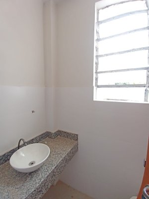 Casa comercial com 280m² no bairro Petrópolis em Porto Alegre para Alugar