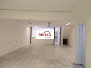 Loja com 240m² no bairro Jardim Lindóia em Porto Alegre para Alugar