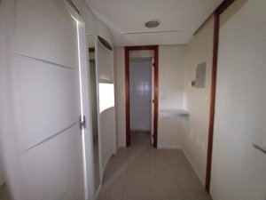 Salas/Conjuntos com 30m² no bairro Petrópolis em Porto Alegre para Alugar