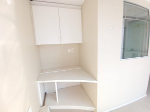 Salas/Conjuntos com 30m² no bairro Petrópolis em Porto Alegre para Alugar