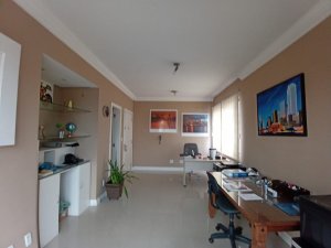 Conjunto/Sala com 25m² no bairro Petrópolis em Porto Alegre para Alugar