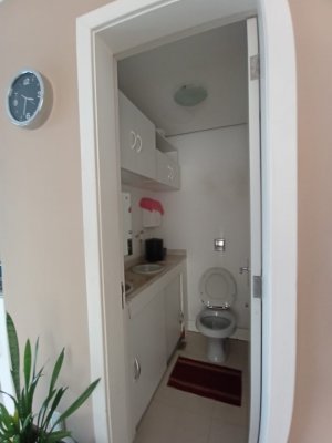 Conjunto/Sala com 25m² no bairro Petrópolis em Porto Alegre para Alugar