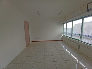 Salas/Conjuntos com 4.863m² no bairro Petrópolis em Porto Alegre para Alugar