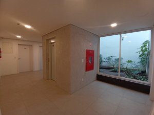 Salas/Conjuntos com 32m² no bairro Petrópolis em Porto Alegre para Alugar